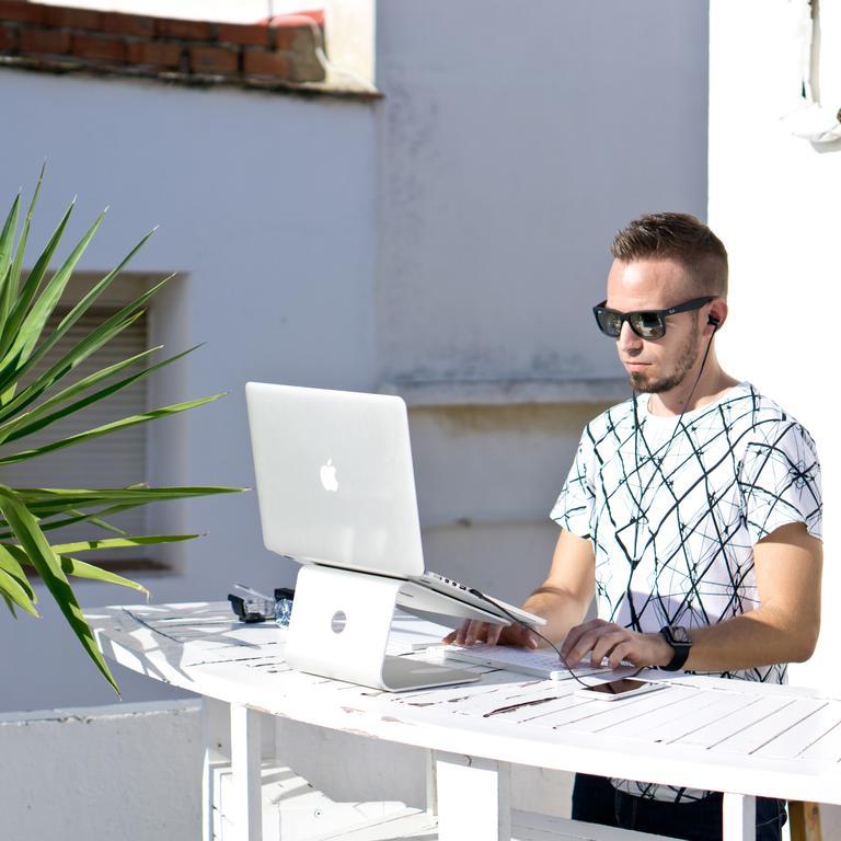 La Cocotera Boutique Hostel & Coworking Tarifa Exterior foto