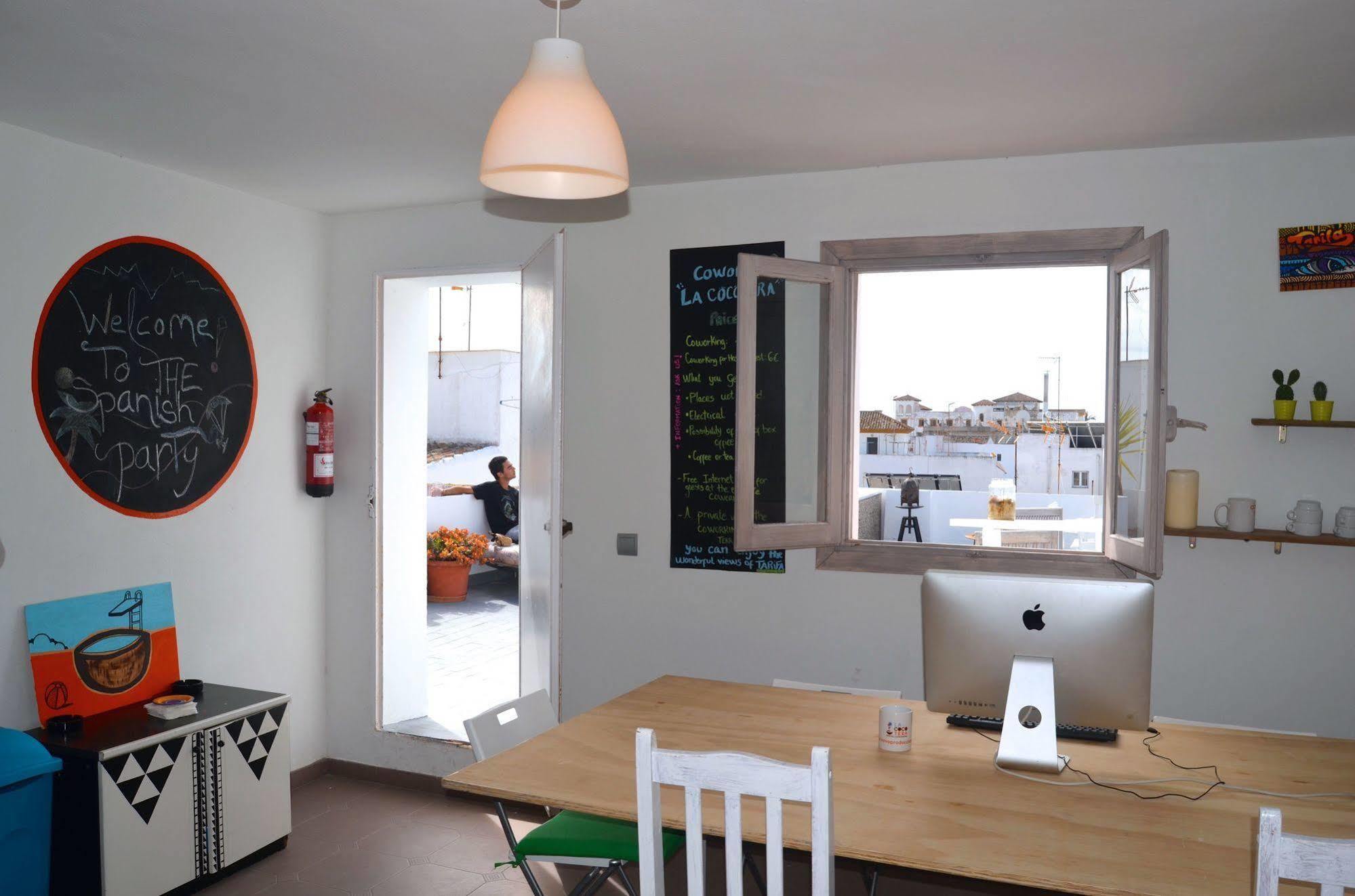 La Cocotera Boutique Hostel & Coworking Tarifa Exterior foto